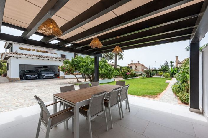 Image No.9-4 Bed House for sale