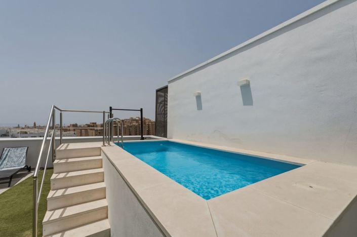 Image No.3-4 Bed Apartment for sale