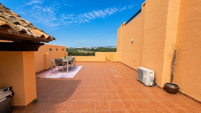Image No.13-2 Bed Apartment for sale