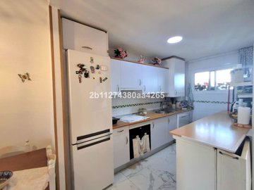 r5449282-destination-marbella-image-10