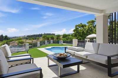 r5449816-destination-marbella-image-7
