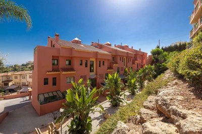 r5286964-destination-marbella-image-2
