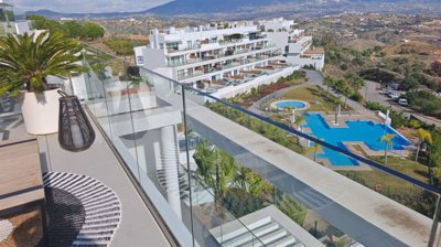 r5479456-destination-marbella-image-2