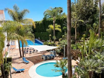 r5480959-destination-marbella-image-9