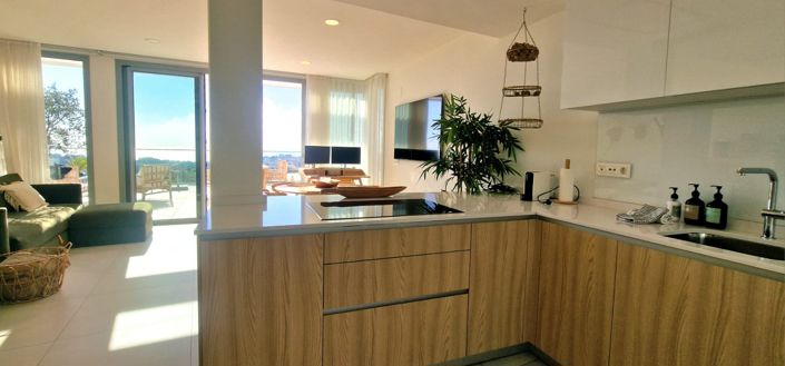 Image No.11-2 Bed Apartment for sale