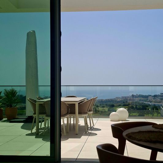 Image No.15-2 Bed Apartment for sale