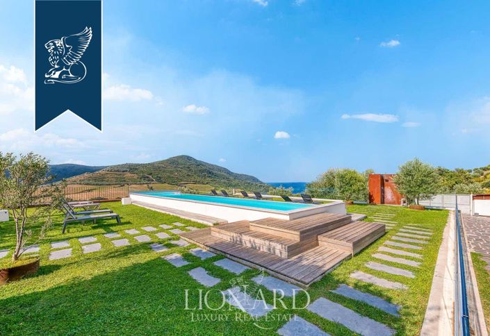 Image No.9-Un hôtel de 10 chambres à vendre à Agropoli