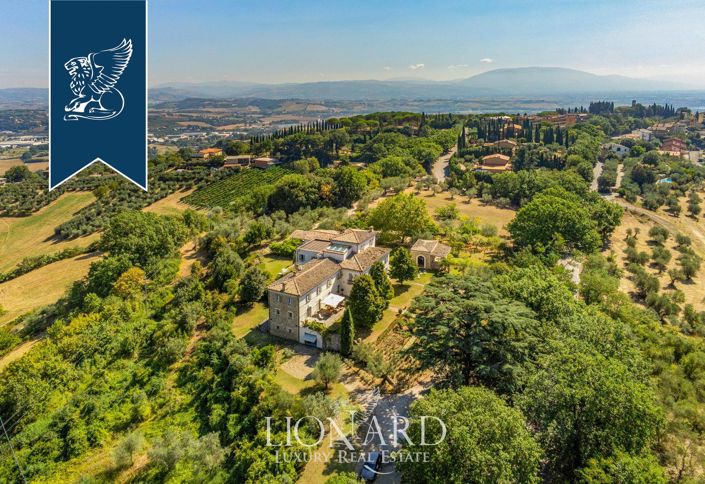 Image No.57-4 Bed Villa for sale