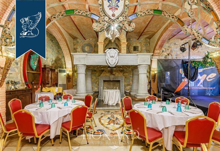 Image No.33-9 Bed Villa for sale