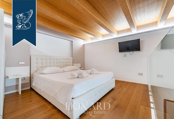 Image No.6-Propriété de 15 chambres à vendre à Monopoli