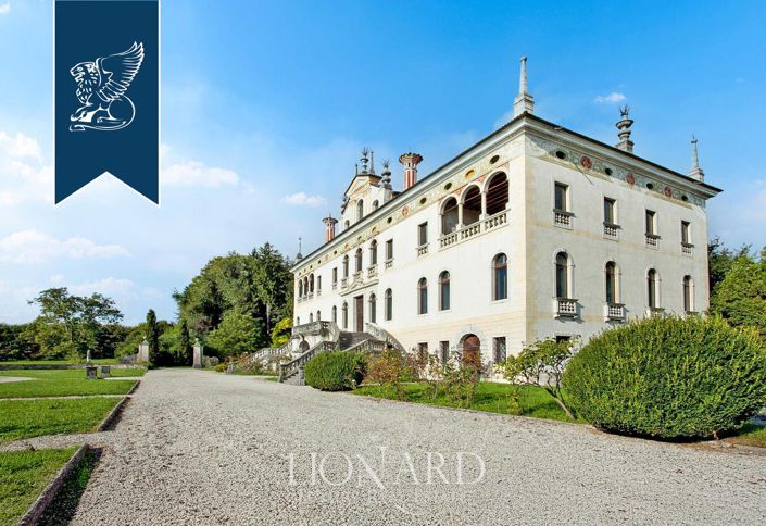 Image No.2-Villa de 10 chambres à vendre à Belluno