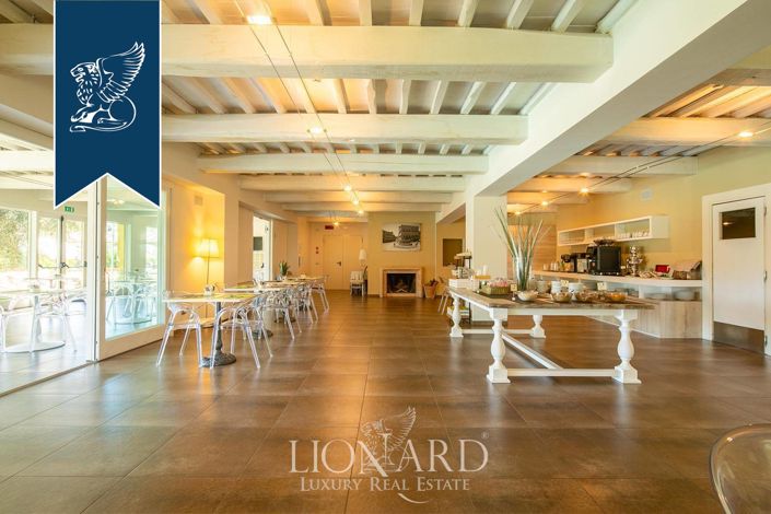 Image No.14-52 Bed Hotel for sale