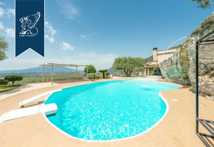 Image No.18-4 Bed Villa for sale