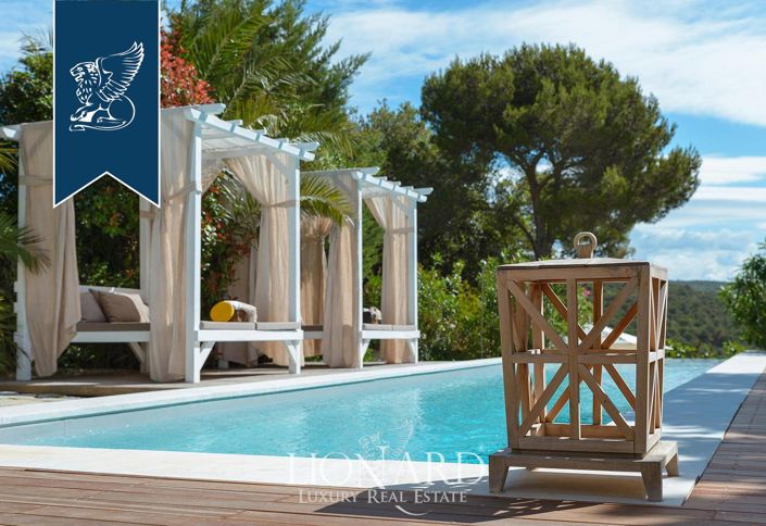 Image No.3-5 Bed Villa for sale