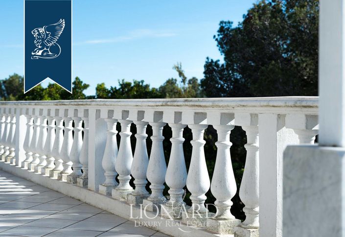 Image No.49-5 Bed Villa for sale