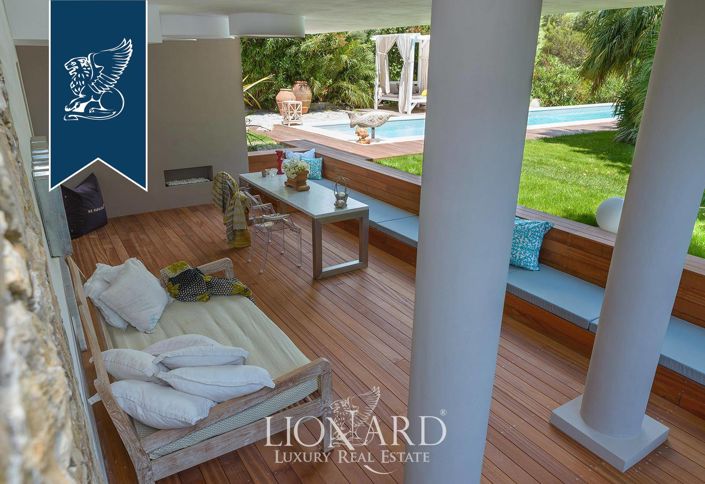 Image No.6-5 Bed Villa for sale