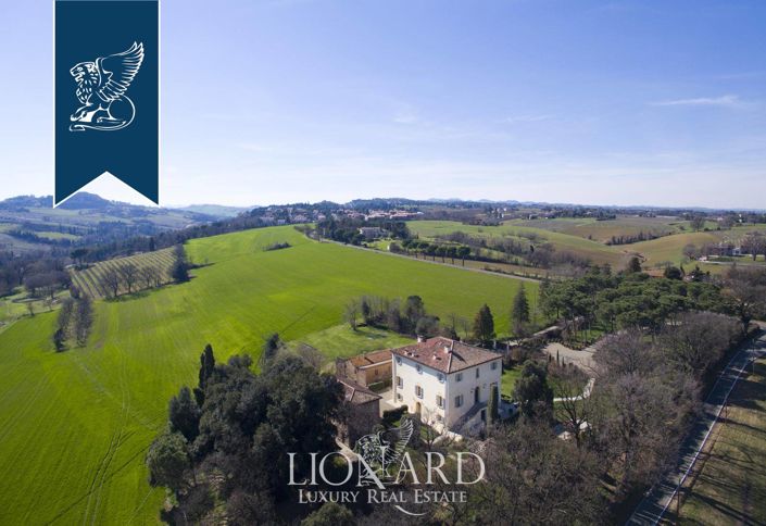 Image No.53-6 Bed Villa for sale