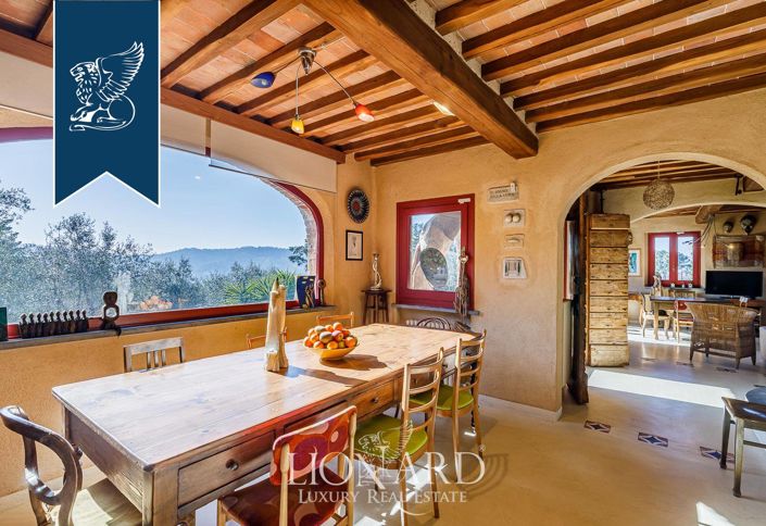 Image No.23-7 Bed Villa for sale