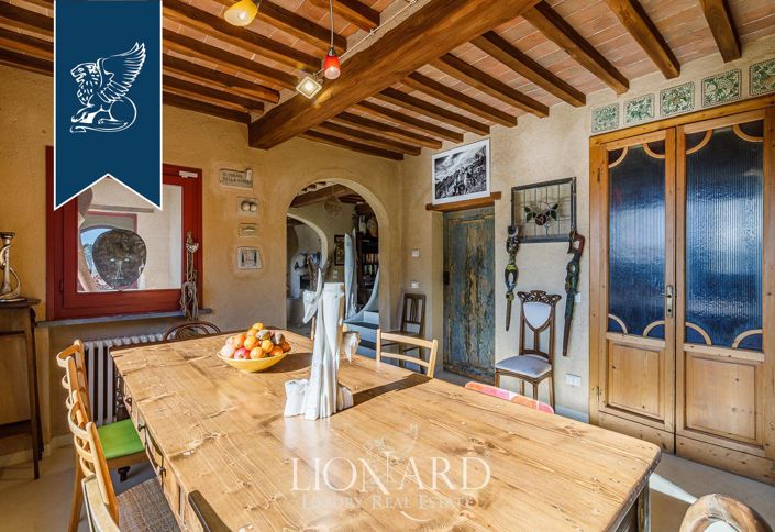 Image No.24-7 Bed Villa for sale