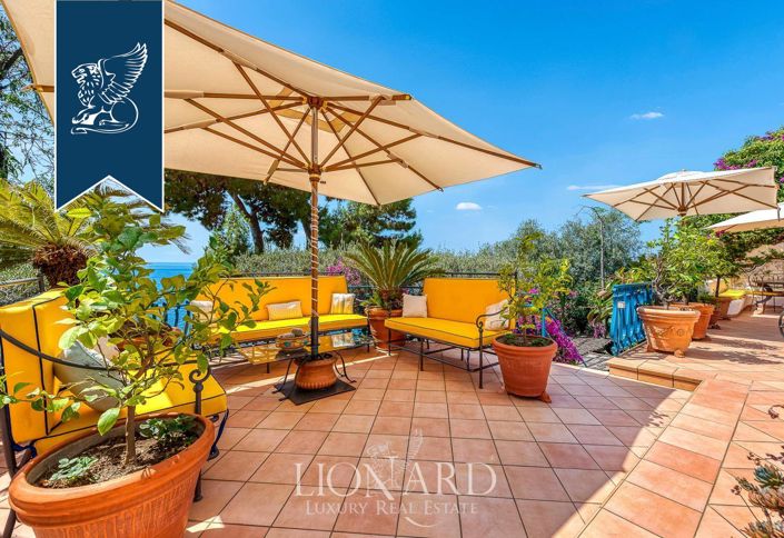 Image No.6-6 Bed Villa for sale