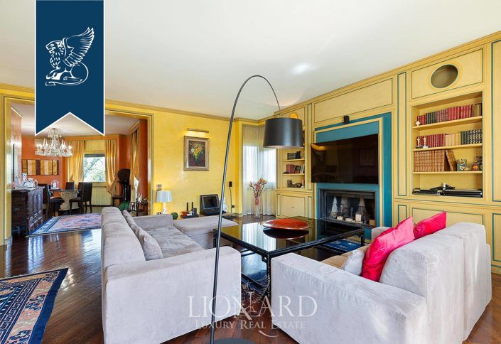 Image No.27-5 Bed Villa for sale