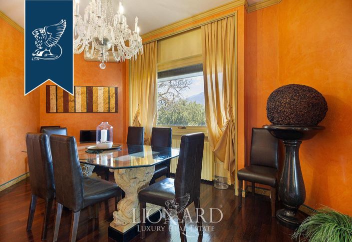 Image No.29-5 Bed Villa for sale