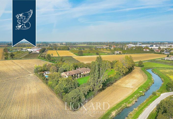 Image No.57-Ferme de 11 chambres à vendre à Roncade