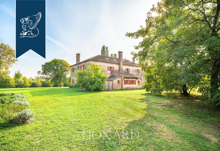 Image No.9-Ferme de 11 chambres à vendre à Roncade