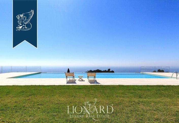 Image No.17-Villa de 8 chambres à vendre à Cipressa