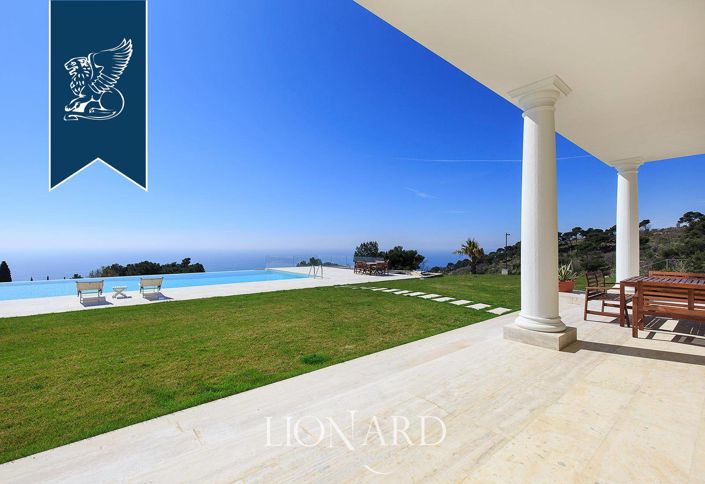 Image No.20-Villa de 8 chambres à vendre à Cipressa