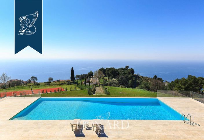 Image No.22-Villa de 8 chambres à vendre à Cipressa