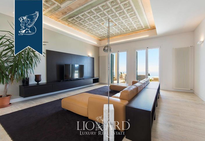 Image No.30-Villa de 8 chambres à vendre à Cipressa