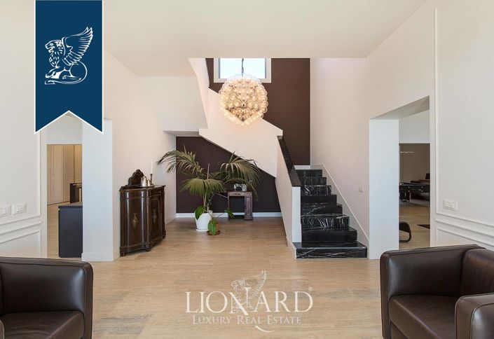 Image No.37-Villa de 8 chambres à vendre à Cipressa