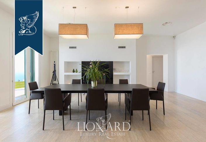 Image No.43-Villa de 8 chambres à vendre à Cipressa