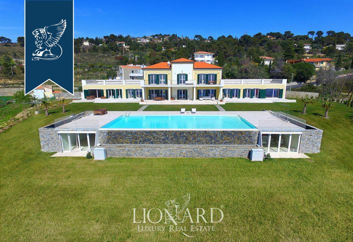 Image No.5-Villa de 8 chambres à vendre à Cipressa