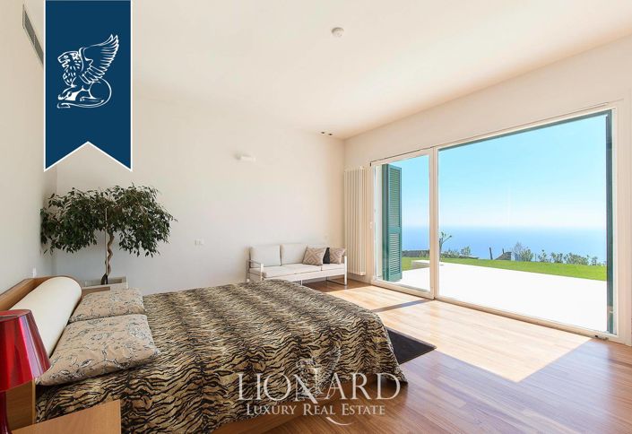 Image No.56-Villa de 8 chambres à vendre à Cipressa