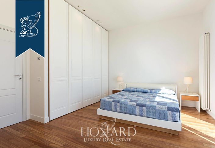 Image No.63-Villa de 8 chambres à vendre à Cipressa