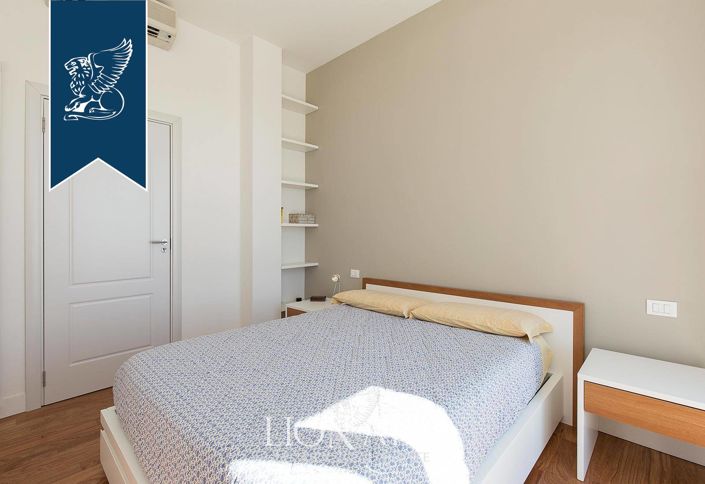 Image No.67-Villa de 8 chambres à vendre à Cipressa