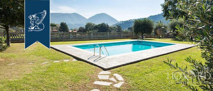 Image No.11-5 Bed Villa for sale