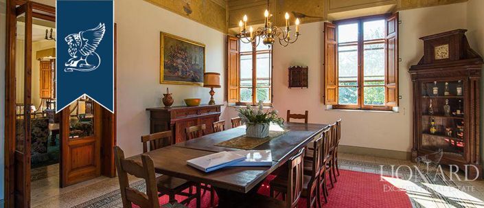 Image No.15-5 Bed Villa for sale