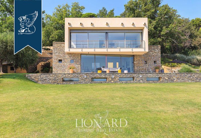 Image No.12-Villa de 8 chambres à vendre à Alassio