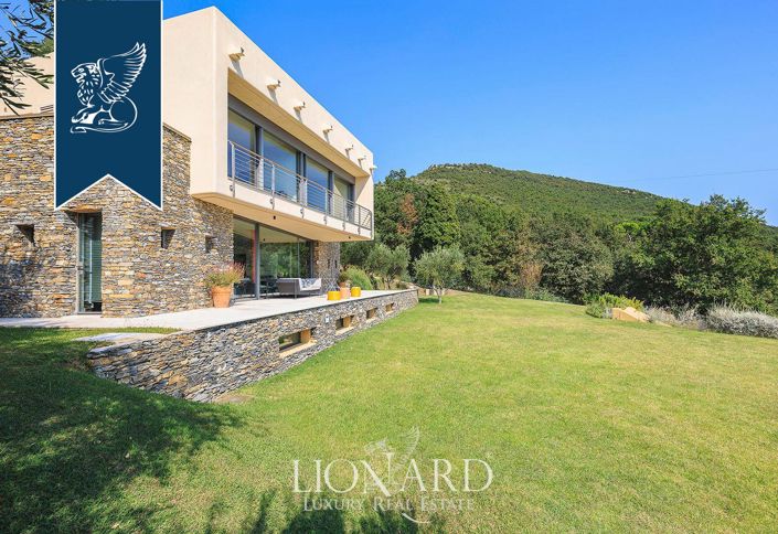 Image No.17-Villa de 8 chambres à vendre à Alassio