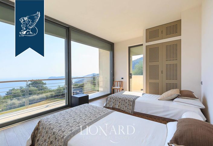 Image No.48-Villa de 8 chambres à vendre à Alassio