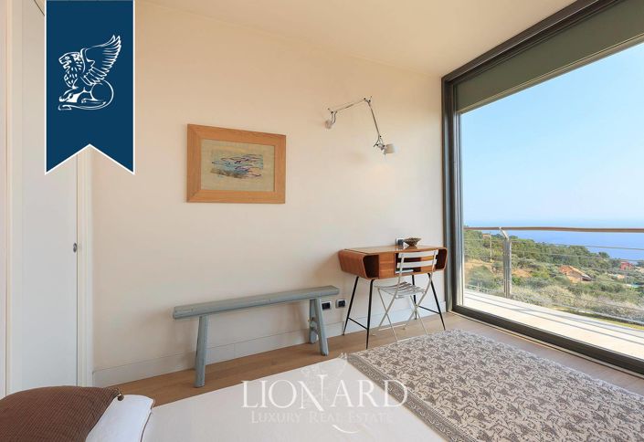 Image No.50-Villa de 8 chambres à vendre à Alassio