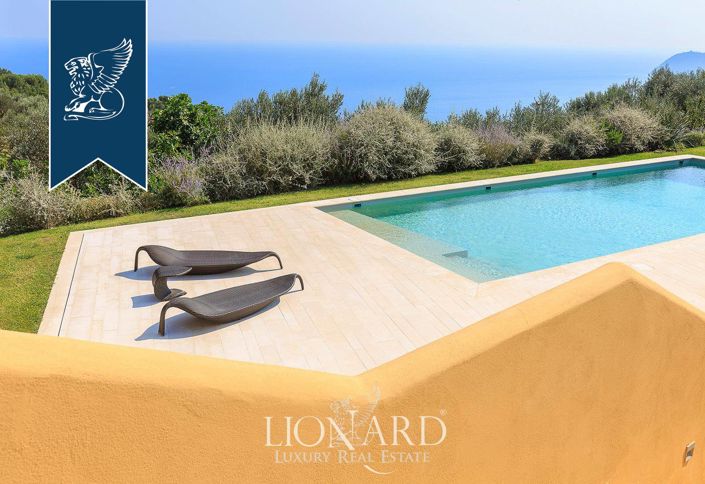 Image No.8-Villa de 8 chambres à vendre à Alassio