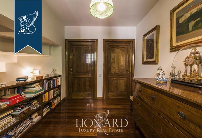 Image No.19-7 Bed Villa for sale