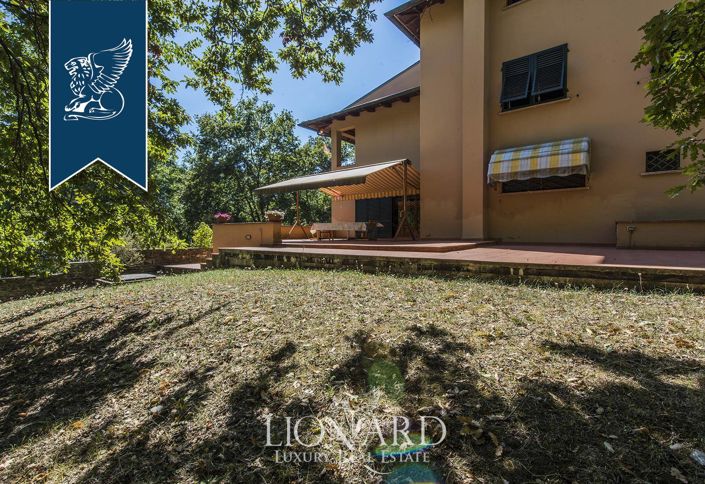 Image No.3-7 Bed Villa for sale