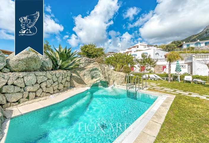 Image No.2-62 Bed Hotel for sale