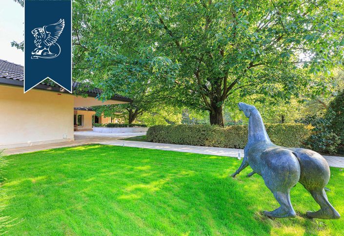 Image No.22-6 Bed Villa for sale