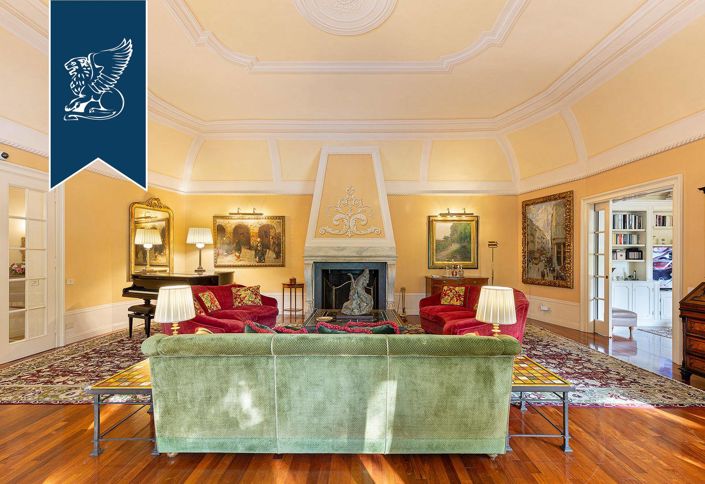 Image No.40-6 Bed Villa for sale